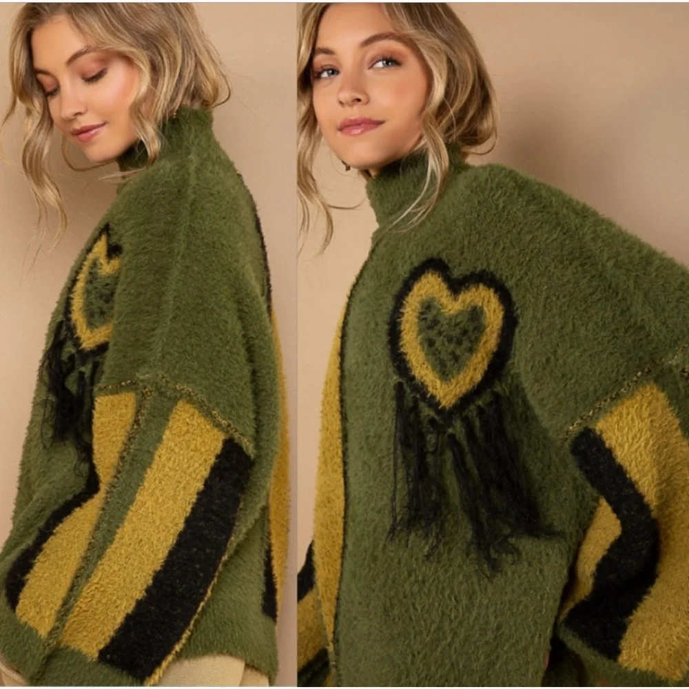 POL Green and Black Color Block Cowl Turtleneck Sweater. Oversized fit (Mohair) - Picture 3 of 6